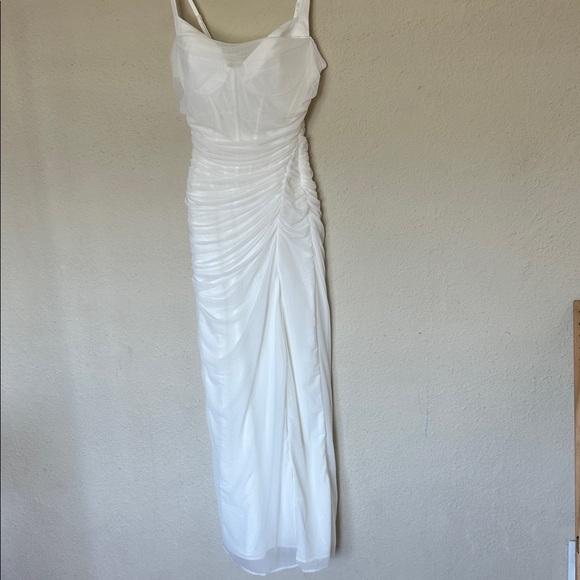 HOUSE OF CB Lini White Mesh Maxi Dress white ruched size S D-DD Plus cup NWOT - Picture 4 of 13
